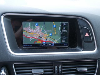 Audi SQ5 3.0 TDI quattro PDC SHZ LEDER XENON NAVI AHK - bilder 8