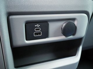 Ford Transit Custom 2.5 Duratec 320 L1 PHEV Trend LED - foto 2