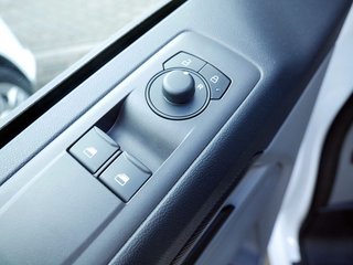 Ford Transit Custom 2.5 Duratec 320 L1 PHEV Trend LED - foto 6