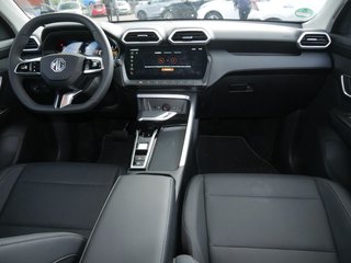 MG ZS 1.5 Hybrid+ Luxury KLIMA PDC KAMERA LED - foto 7