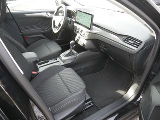 Ford Focus 1.0 MHEV Titanium X SHZ PANORAMADACH - bilder 2