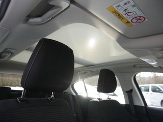 Ford Focus 1.0 MHEV Titanium X SHZ PANORAMADACH - bilder 6