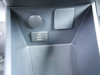 Ford Transit Courier Trend Elektro PDC SHZ KAMERA - bilder 2