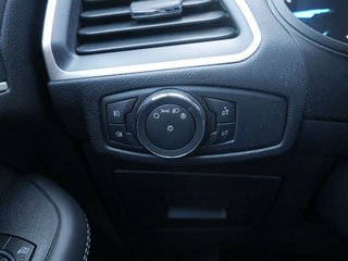 Ford S-MAX 1.5 EcoBoost Trend KLIMA SYNC PDC LED - bilder 4