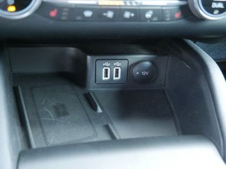 Ford Kuga 2.5 Duratec Plug-in-Hybrid PHEV ST-Line EUR - bilder 2