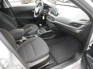 Fiat Tipo Kombi 1.4 T-Jet Lounge SHZ KAMERA NAVI ACC - bilder 2