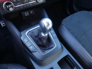 Ford Kuga 1.5 EcoBoost ST-Line X NAVI ACC HUD B&O LED - bilder 3