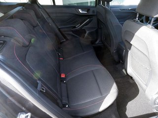 Ford Focus Turnier 1.0 EcoBoost ST-Line X MATRIX-LED - bilder 4