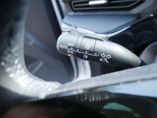MG 3 Hybrid+ Luxury PDC SHZ KAMERA NAVI ACC LED - bilder 3