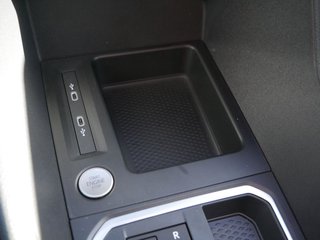 Ford Tourneo Connect 1.5 EcoBoost Titanium AHK LED - foto 2