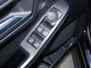 Ford Kuga 2.5 Duratec Hybrid FHEV ST-Line X AWD 360° - bilder 5