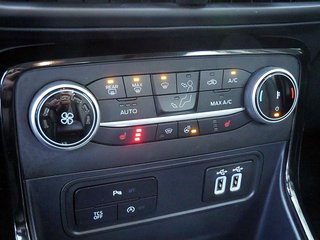 Ford EcoSport 1.0 EcoBoost Titanium SHZ KAMERA LED - bilder 10