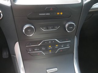 Ford S-Max 2.5 Hybrid Titanium KEYLESS PDC SHZ NAVI - bilder 2