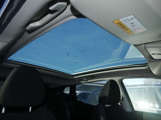 Nissan Qashqai 1.3 DIG-T Zama PDC SHZ KAMERA NAVI PANO - foto 6