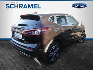 Nissan Qashqai 1.3 DIG-T Zama PDC SHZ KAMERA NAVI PANO - foto 3
