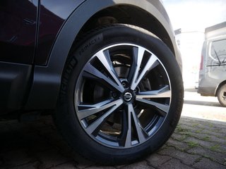 Nissan Qashqai 1.3 DIG-T Zama PDC SHZ KAMERA NAVI PANO - foto 5