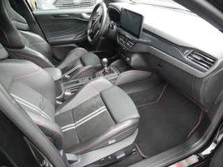 Ford Focus Turnier ST X 2.3 EcoBoost ACC HUD B&O LED - bilder 2