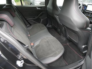 Ford Focus Turnier ST X 2.3 EcoBoost ACC HUD B&O LED - bilder 4