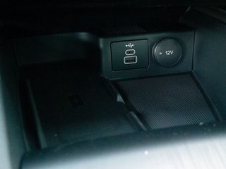 Ford Kuga 2.5 Duratec Hybrid FHEV ST-Line X AWD 360° - bilder 2