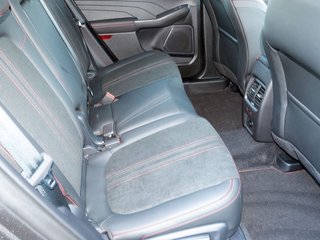 Ford Kuga 2.5 Duratec Hybrid FHEV ST-Line X AWD 360° - bilder 4