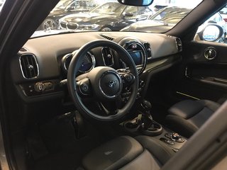 MINI Cooper Countryman Year-old for sale