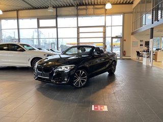 BMW 218 Year-old for sale