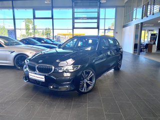 BMW 320 Year-old for sale