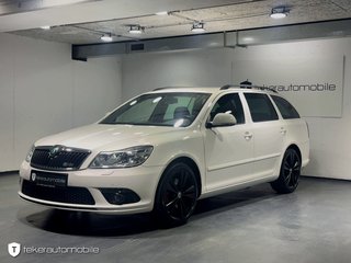 Skoda Octavia Combi RS 2.0 TDI *Xenon*Aut.*Navi*Leder* - foto 1