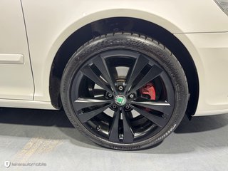 Skoda Octavia Combi RS 2.0 TDI *Xenon*Aut.*Navi*Leder* - foto 27