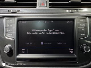 Volkswagen Tiguan 2.0 TSI Highline 4Motion *CarPlay*Pano* - bilder 16
