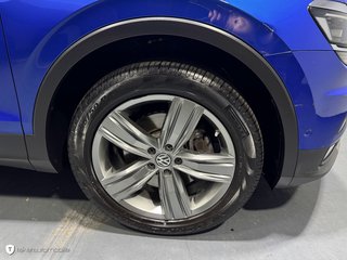 Volkswagen Tiguan 2.0 TSI Highline 4Motion *CarPlay*Pano* - bilder 30