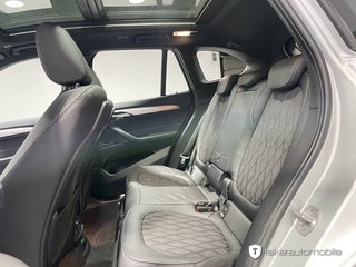 BMW X1 xDrive 20 i xLine Pano Navi Autom. - photo 8