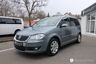 Volkswagen Touran 2.0 TDI DPF Highline 7-Sitzer - photo 1