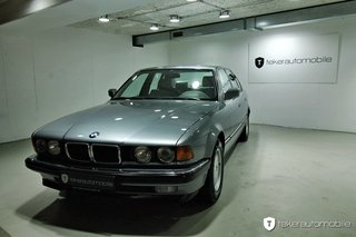 BMW 730i V8 - photo 1