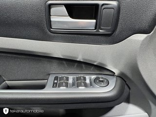 Ford Focus 1.8 Titanium *Navi*PDC*Garantie* - bilder 19