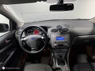 Ford Focus 1.8 Titanium *Navi*PDC*Garantie* - bilder 12