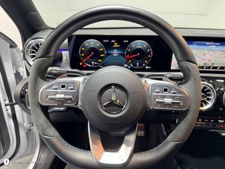 Mercedes-Benz A 200 Lim. 4Matic *AMG Line*CarPlay*Widescreen*Night*Pano* - foto 22