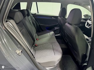 Volkswagen Golf VIII 2.0 TDI Variant *Life*LED*Navi*Aut*CarPlay* - foto 9