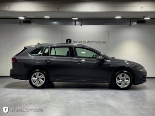 Volkswagen Golf VIII 2.0 TDI Variant *Life*LED*Navi*Aut*CarPlay* - foto 27