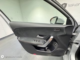 Mercedes-Benz A 200 Lim. AMG Line *CarPlay*Aut.*LED*Navi* - bilder 19