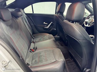 Mercedes-Benz A 200 Lim. AMG Line *CarPlay*Aut.*LED*Navi* - bilder 9