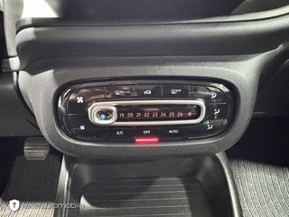 smart fortwo coupe EQ CarPlay 22KW - foto 13