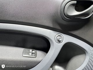 smart fortwo coupe EQ CarPlay 22KW - foto 15