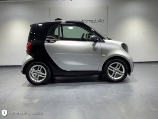 smart fortwo coupe EQ CarPlay 22KW - foto 24