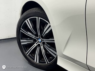 BMW 320 d Sport Line *HuD*Laser*Navi*CarPlay*AHK* - bilder 30