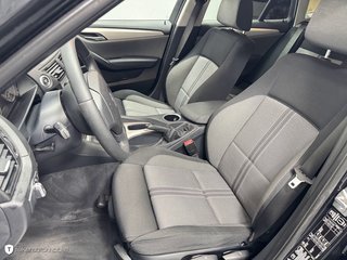 BMW X1 xDrive 20 i *Bi-Xenon*Pano*1.Hand* - bilder 7