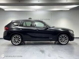 BMW X1 xDrive 20 i *Bi-Xenon*Pano*1.Hand* - bilder 25