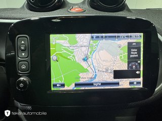smart fortwo coupe EQ Pano Navi Kamera - photo 13