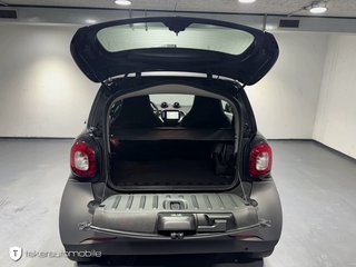 smart fortwo coupe EQ Pano Navi Kamera - photo 24