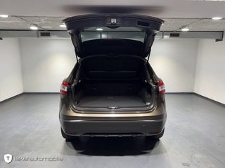 Nissan Qashqai 1.2 *360°*Navi*Pano* - foto 23